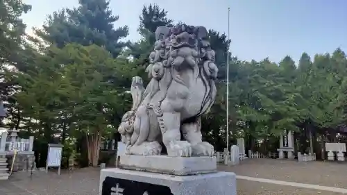 當麻神社の狛犬