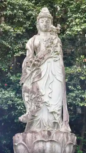 城山観音堂の{uncategorized: "未分類", other: "その他", undefined: "問題あり", building: "その他建物", grave: "お墓", sacred_gate: "鳥居", guardian: "狛犬", statue: "像", buddha: "仏像", history: "歴史", nature: "自然", garden: "庭園", animal: "動物", pagoda: "塔", temizu: "手水舎", mountain_gate: "山門・神門", sanctuary: "本殿・本堂", subordinate: "末社・摂社", art: "芸術", scenery: "景色", jizo: "地蔵", ema: "絵馬", goshuin: "御朱印", omikuji: "おみくじ", items: "授与品その他", amulet: "お守り", goshuincho: "御朱印帳", eats: "食事", festival: "お祭り", votive_dance: "神楽", shichigosan: "七五三参", wedding: "結婚式", experience: "体験その他", initially: "初詣", around: "周辺", anti_infection: "感染症対策"}