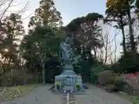 慈母観音の仏像