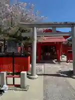 芸能神社の{uncategorized: "未分類", other: "その他", undefined: "問題あり", building: "その他建物", grave: "お墓", sacred_gate: "鳥居", guardian: "狛犬", statue: "像", buddha: "仏像", history: "歴史", nature: "自然", garden: "庭園", animal: "動物", pagoda: "塔", temizu: "手水舎", mountain_gate: "山門・神門", sanctuary: "本殿・本堂", subordinate: "末社・摂社", art: "芸術", scenery: "景色", jizo: "地蔵", ema: "絵馬", goshuin: "御朱印", omikuji: "おみくじ", items: "授与品その他", amulet: "お守り", goshuincho: "御朱印帳", eats: "食事", festival: "お祭り", votive_dance: "神楽", shichigosan: "七五三参", wedding: "結婚式", experience: "体験その他", initially: "初詣", around: "周辺", anti_infection: "感染症対策"}