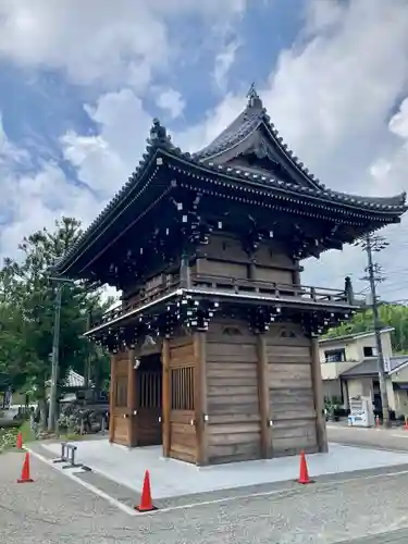 丹生大師 神宮寺の山門