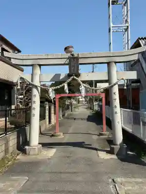 八幡宮の{uncategorized: "未分類", other: "その他", undefined: "問題あり", building: "その他建物", grave: "お墓", sacred_gate: "鳥居", guardian: "狛犬", statue: "像", buddha: "仏像", history: "歴史", nature: "自然", garden: "庭園", animal: "動物", pagoda: "塔", temizu: "手水舎", mountain_gate: "山門・神門", sanctuary: "本殿・本堂", subordinate: "末社・摂社", art: "芸術", scenery: "景色", jizo: "地蔵", ema: "絵馬", goshuin: "御朱印", omikuji: "おみくじ", items: "授与品その他", amulet: "お守り", goshuincho: "御朱印帳", eats: "食事", festival: "お祭り", votive_dance: "神楽", shichigosan: "七五三参", wedding: "結婚式", experience: "体験その他", initially: "初詣", around: "周辺", anti_infection: "感染症対策"}