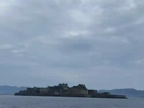 端島神社の{uncategorized: "未分類", other: "その他", undefined: "問題あり", building: "その他建物", grave: "お墓", sacred_gate: "鳥居", guardian: "狛犬", statue: "像", buddha: "仏像", history: "歴史", nature: "自然", garden: "庭園", animal: "動物", pagoda: "塔", temizu: "手水舎", mountain_gate: "山門・神門", sanctuary: "本殿・本堂", subordinate: "末社・摂社", art: "芸術", scenery: "景色", jizo: "地蔵", ema: "絵馬", goshuin: "御朱印", omikuji: "おみくじ", items: "授与品その他", amulet: "お守り", goshuincho: "御朱印帳", eats: "食事", festival: "お祭り", votive_dance: "神楽", shichigosan: "七五三参", wedding: "結婚式", experience: "体験その他", initially: "初詣", around: "周辺", anti_infection: "感染症対策"}