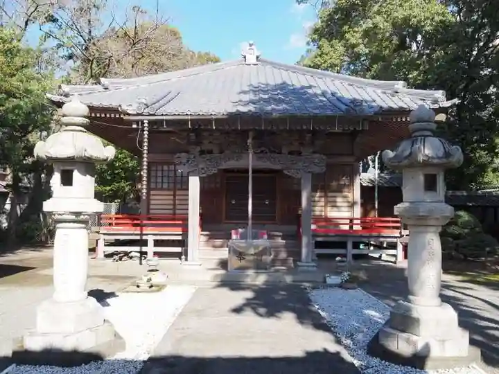 日吉浅間神社の本殿・本堂