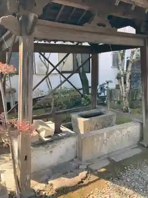 光正寺の手水舎