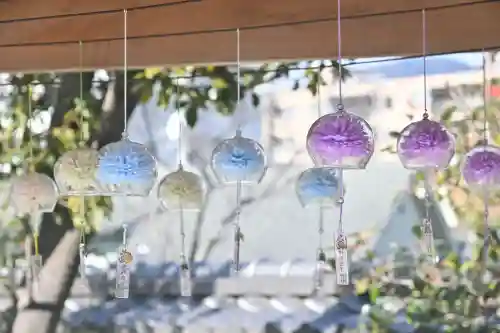 伊和志津神社の{uncategorized: "未分類", other: "その他", undefined: "問題あり", building: "その他建物", grave: "お墓", sacred_gate: "鳥居", guardian: "狛犬", statue: "像", buddha: "仏像", history: "歴史", nature: "自然", garden: "庭園", animal: "動物", pagoda: "塔", temizu: "手水舎", mountain_gate: "山門・神門", sanctuary: "本殿・本堂", subordinate: "末社・摂社", art: "芸術", scenery: "景色", jizo: "地蔵", ema: "絵馬", goshuin: "御朱印", omikuji: "おみくじ", items: "授与品その他", amulet: "お守り", goshuincho: "御朱印帳", eats: "食事", festival: "お祭り", votive_dance: "神楽", shichigosan: "七五三参", wedding: "結婚式", experience: "体験その他", initially: "初詣", around: "周辺", anti_infection: "感染症対策"}