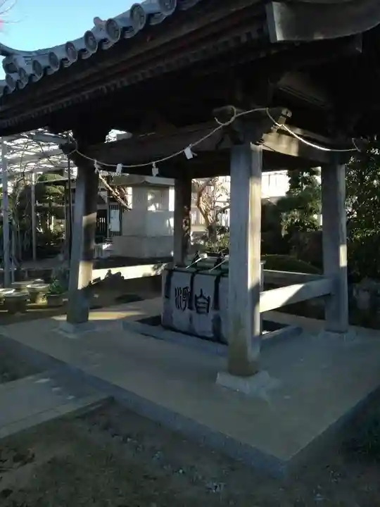 西栄寺の手水舎