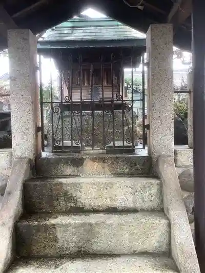 砂入神社の本殿