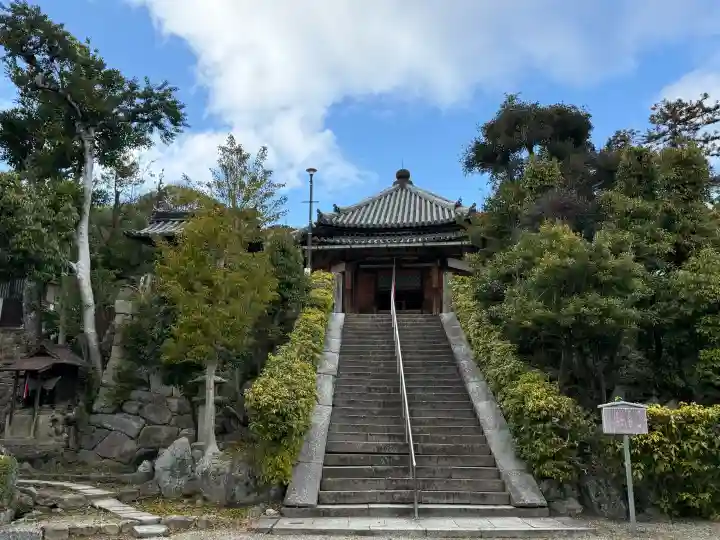 法隆寺の{uncategorized: "未分類", other: "その他", undefined: "問題あり", building: "その他建物", grave: "お墓", sacred_gate: "鳥居", guardian: "狛犬", statue: "像", buddha: "仏像", history: "歴史", nature: "自然", garden: "庭園", animal: "動物", pagoda: "塔", temizu: "手水舎", mountain_gate: "山門・神門", sanctuary: "本殿・本堂", subordinate: "末社・摂社", art: "芸術", scenery: "景色", jizo: "地蔵", ema: "絵馬", goshuin: "御朱印", omikuji: "おみくじ", items: "授与品その他", amulet: "お守り", goshuincho: "御朱印帳", eats: "食事", festival: "お祭り", votive_dance: "神楽", shichigosan: "七五三参", wedding: "結婚式", experience: "体験その他", initially: "初詣", around: "周辺", anti_infection: "感染症対策"}