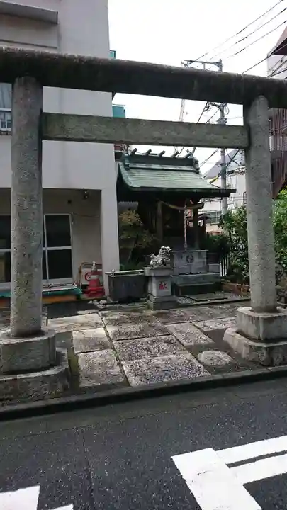 元赤城神社の鳥居