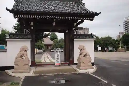 芳林寺の山門