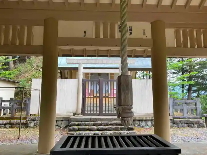 小河内神社の本殿・本堂