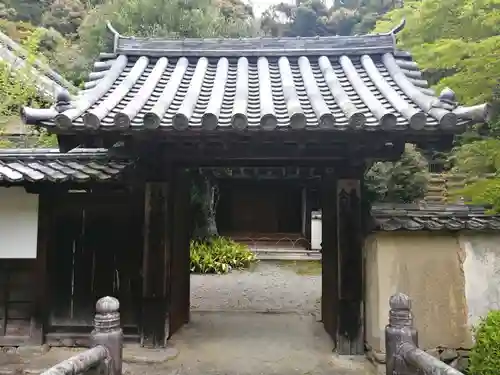 金剛寺の山門