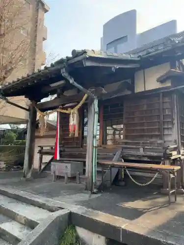 岡野神社の{uncategorized: "未分類", other: "その他", undefined: "問題あり", building: "その他建物", grave: "お墓", sacred_gate: "鳥居", guardian: "狛犬", statue: "像", buddha: "仏像", history: "歴史", nature: "自然", garden: "庭園", animal: "動物", pagoda: "塔", temizu: "手水舎", mountain_gate: "山門・神門", sanctuary: "本殿・本堂", subordinate: "末社・摂社", art: "芸術", scenery: "景色", jizo: "地蔵", ema: "絵馬", goshuin: "御朱印", omikuji: "おみくじ", items: "授与品その他", amulet: "お守り", goshuincho: "御朱印帳", eats: "食事", festival: "お祭り", votive_dance: "神楽", shichigosan: "七五三参", wedding: "結婚式", experience: "体験その他", initially: "初詣", around: "周辺", anti_infection: "感染症対策"}