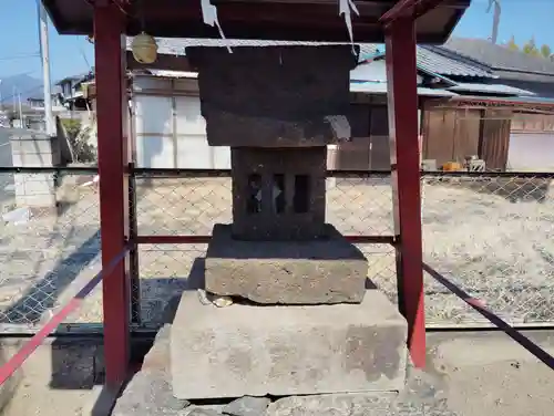 熊野社石宮の本殿・本堂