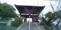 當麻寺の山門・神門
