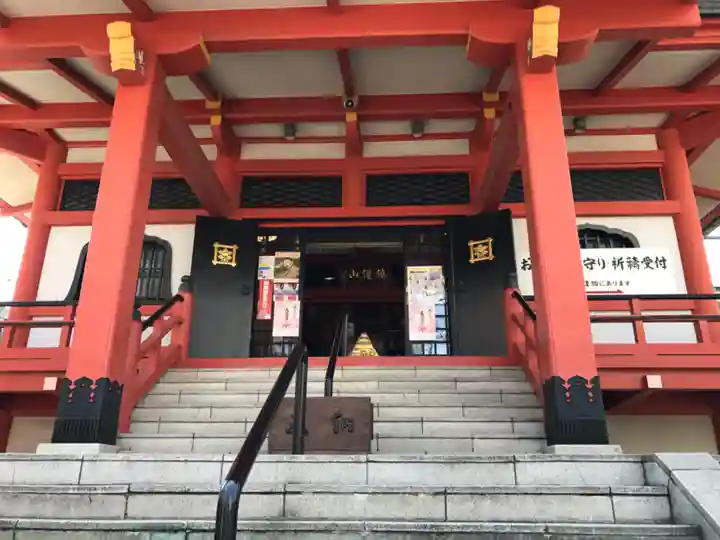 善國寺の本殿・本堂