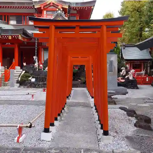 京濱伏見稲荷神社の鳥居