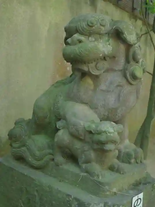 意富比神社の狛犬