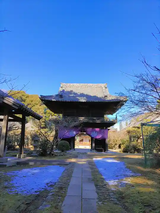 性源寺の山門・神門
