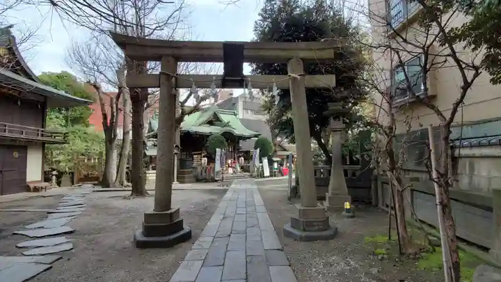 小野照崎神社の鳥居