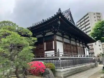 天台宗西光寺の{uncategorized: "未分類", other: "その他", undefined: "問題あり", building: "その他建物", grave: "お墓", sacred_gate: "鳥居", guardian: "狛犬", statue: "像", buddha: "仏像", history: "歴史", nature: "自然", garden: "庭園", animal: "動物", pagoda: "塔", temizu: "手水舎", mountain_gate: "山門・神門", sanctuary: "本殿・本堂", subordinate: "末社・摂社", art: "芸術", scenery: "景色", jizo: "地蔵", ema: "絵馬", goshuin: "御朱印", omikuji: "おみくじ", items: "授与品その他", amulet: "お守り", goshuincho: "御朱印帳", eats: "食事", festival: "お祭り", votive_dance: "神楽", shichigosan: "七五三参", wedding: "結婚式", experience: "体験その他", initially: "初詣", around: "周辺", anti_infection: "感染症対策"}