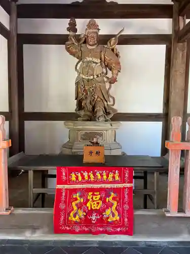 萬福寺の像