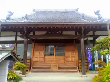 妙音寺の本殿・本堂