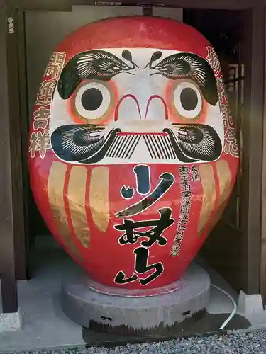 達磨寺の像