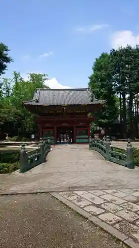 根津神社の山門