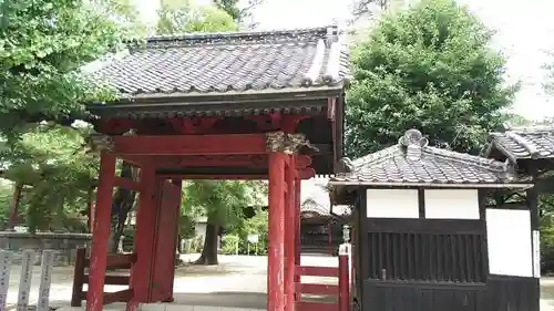 総願寺の山門・神門