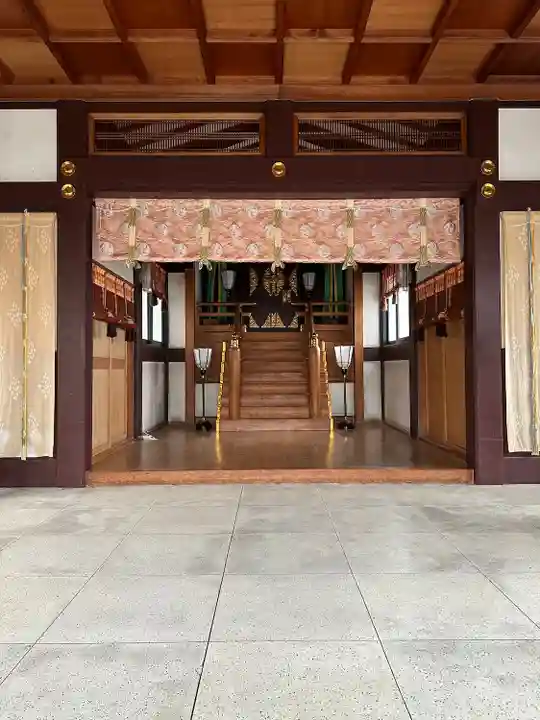 熊野神社の本殿・本堂