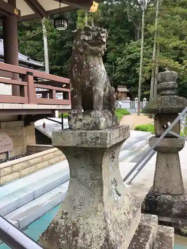 日岡神社の狛犬