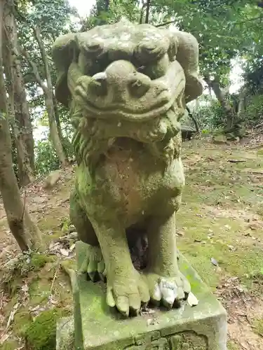 上堂神社の狛犬