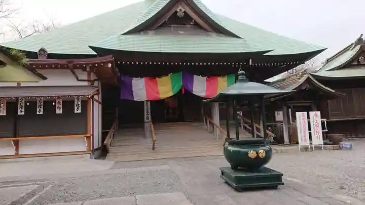 弘明寺の本殿・本堂