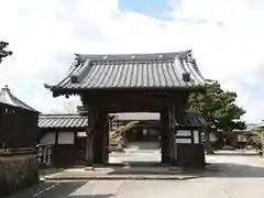 正法寺の山門