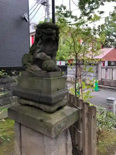 溝口神社の狛犬