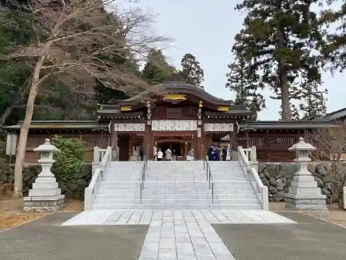 高麗神社の山門・神門