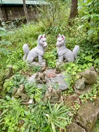 白金氷川神社の狛犬