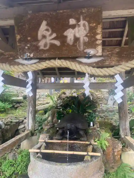 松尾大社の手水舎