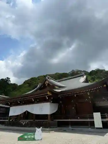 大神神社の{uncategorized: "未分類", other: "その他", undefined: "問題あり", building: "その他建物", grave: "お墓", sacred_gate: "鳥居", guardian: "狛犬", statue: "像", buddha: "仏像", history: "歴史", nature: "自然", garden: "庭園", animal: "動物", pagoda: "塔", temizu: "手水舎", mountain_gate: "山門・神門", sanctuary: "本殿・本堂", subordinate: "末社・摂社", art: "芸術", scenery: "景色", jizo: "地蔵", ema: "絵馬", goshuin: "御朱印", omikuji: "おみくじ", items: "授与品その他", amulet: "お守り", goshuincho: "御朱印帳", eats: "食事", festival: "お祭り", votive_dance: "神楽", shichigosan: "七五三参", wedding: "結婚式", experience: "体験その他", initially: "初詣", around: "周辺", anti_infection: "感染症対策"}