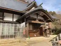 宝珠山 立石寺の本殿・本堂