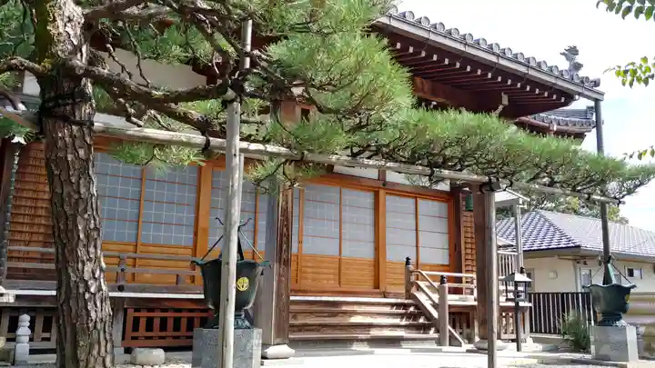 称名寺の本殿・本堂