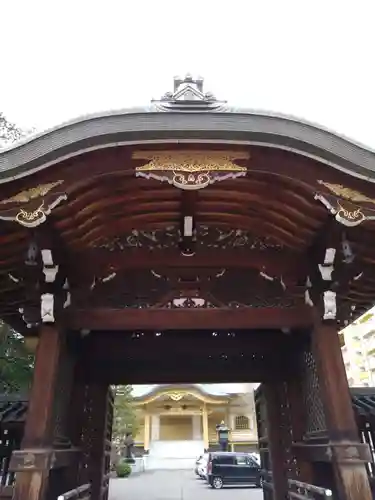 新善光寺の山門・神門