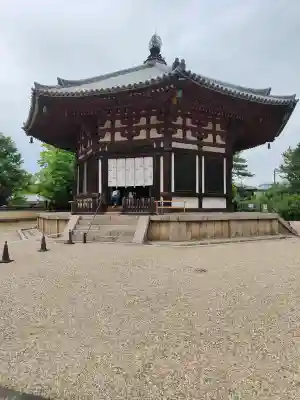 興福寺 北円堂の{uncategorized: "未分類", other: "その他", undefined: "問題あり", building: "その他建物", grave: "お墓", sacred_gate: "鳥居", guardian: "狛犬", statue: "像", buddha: "仏像", history: "歴史", nature: "自然", garden: "庭園", animal: "動物", pagoda: "塔", temizu: "手水舎", mountain_gate: "山門・神門", sanctuary: "本殿・本堂", subordinate: "末社・摂社", art: "芸術", scenery: "景色", jizo: "地蔵", ema: "絵馬", goshuin: "御朱印", omikuji: "おみくじ", items: "授与品その他", amulet: "お守り", goshuincho: "御朱印帳", eats: "食事", festival: "お祭り", votive_dance: "神楽", shichigosan: "七五三参", wedding: "結婚式", experience: "体験その他", initially: "初詣", around: "周辺", anti_infection: "感染症対策"}