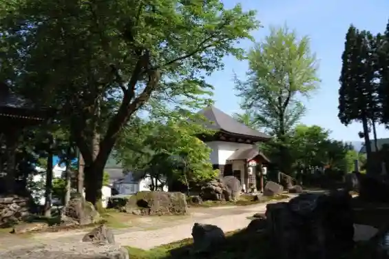 雲洞庵(新潟県)