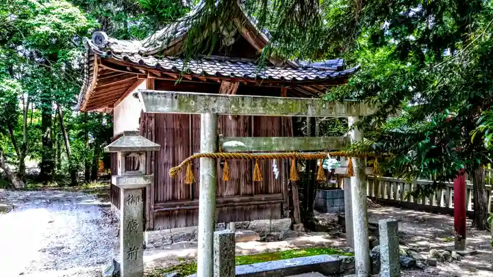 入見神社の末社・摂社
