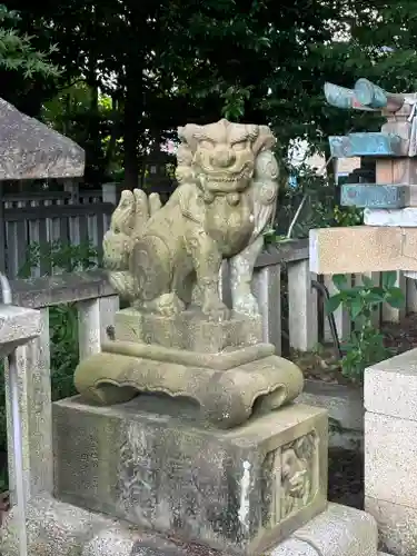 勝部神社の狛犬