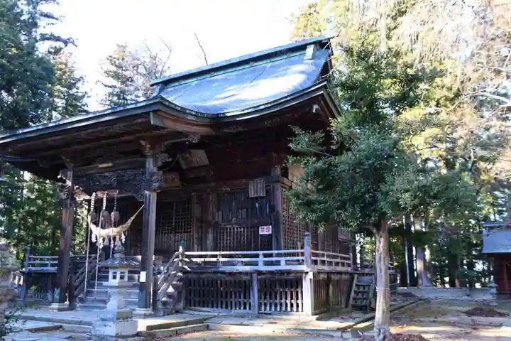田村神社の本殿・本堂