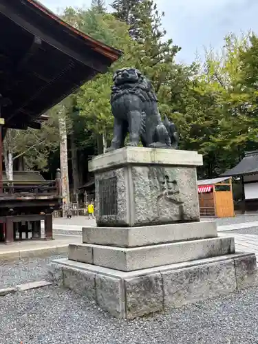 諏訪大社下社秋宮(長野県)